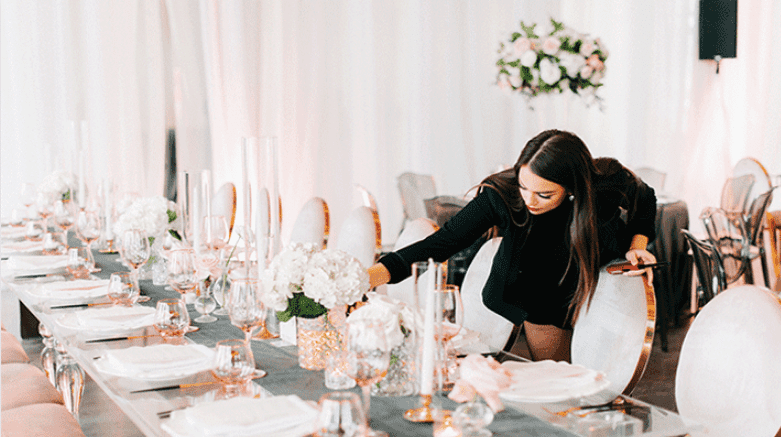 The Complete Guide To Choosing The Right Wedding Planner For You